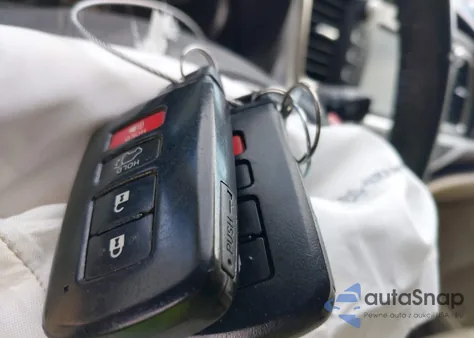 2016 Toyota Highlander Limited V6 из США, поврежденный, VIN 5TDDKRFH7GS227481